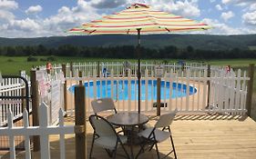 Apple Inn And Suites Cooperstown Area